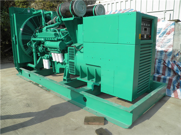 瑶海发电车出租-柴油发电机散热器怎样散热