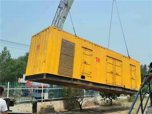 瑶海300KW柴油发电机组油耗是多少？