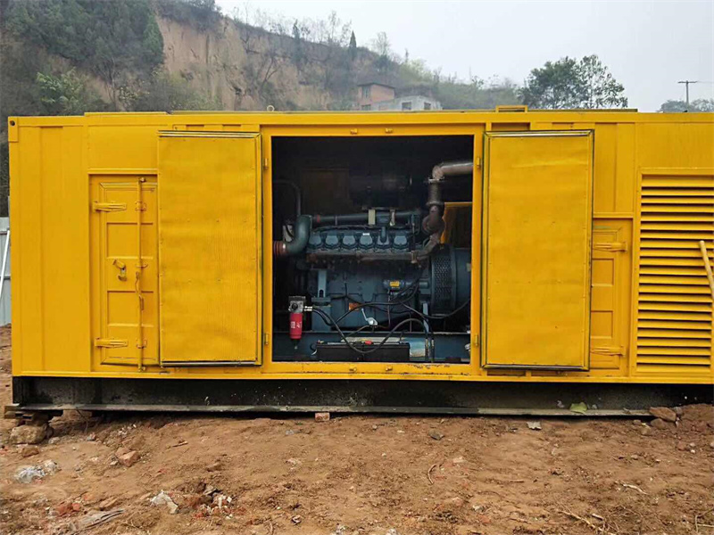 瑶海发电机租赁冷却液的沸点降低到多少时需要更换